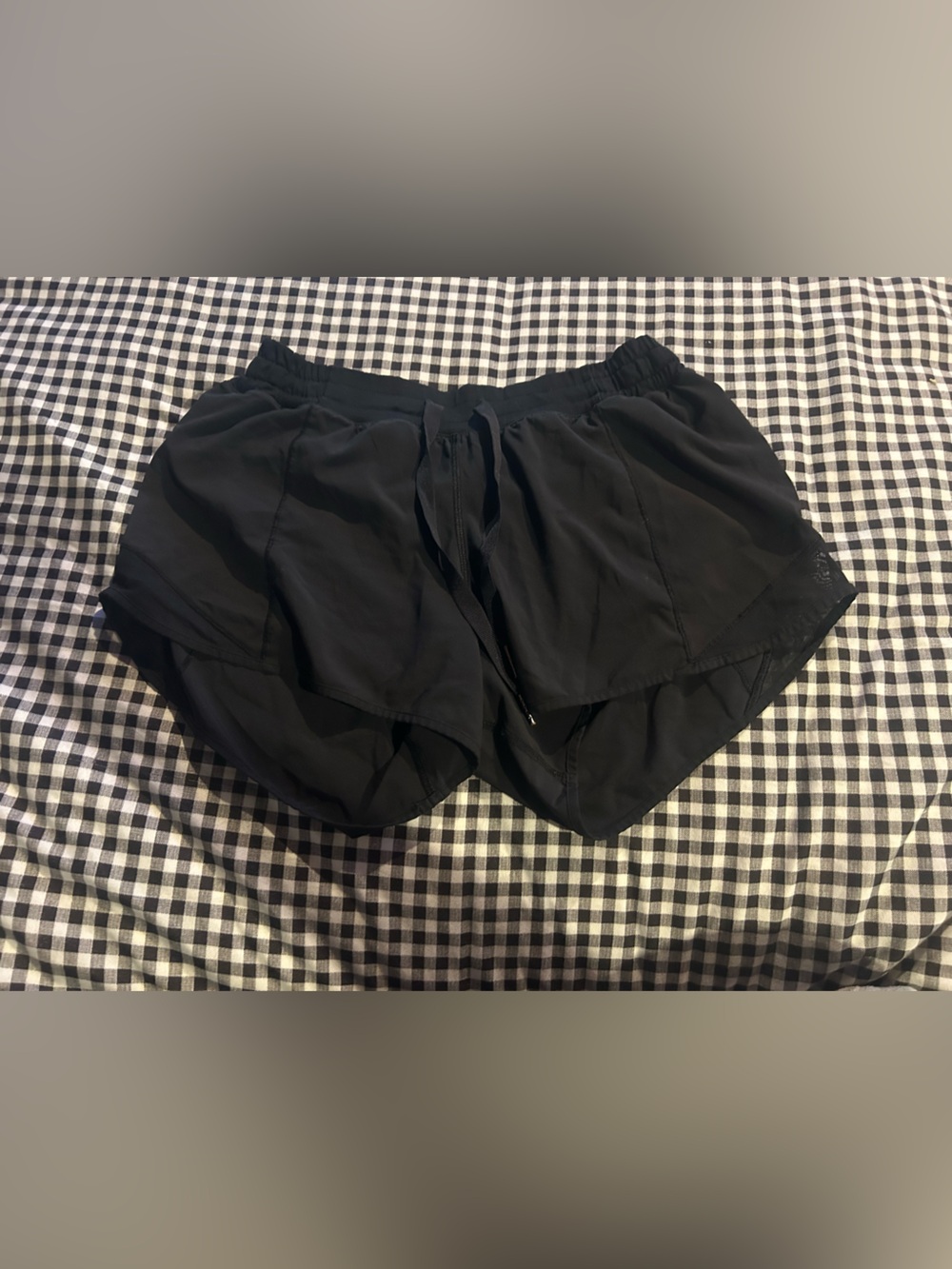 🎃Lululemon hotty hot shorts